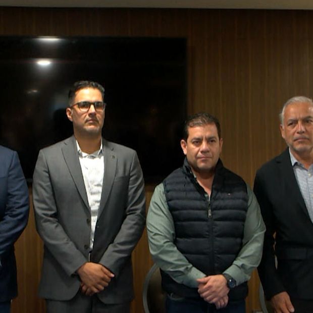 Renuncia jueza un día después de ordenar la captura